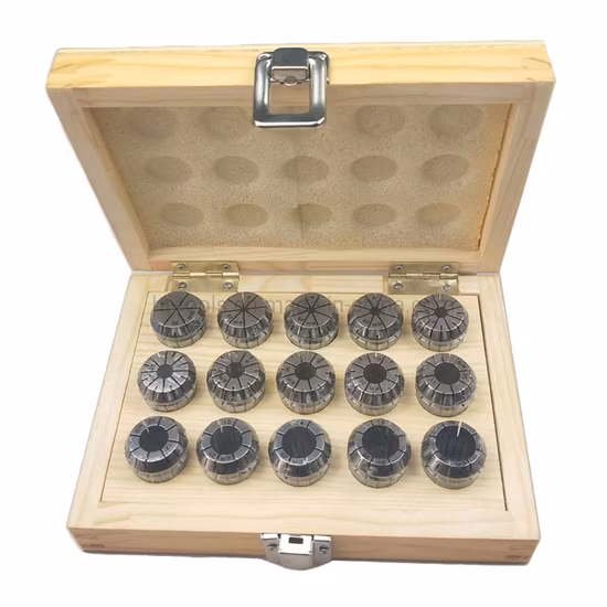 Offerte mensili Set di mandrini portapinze DIN6499b Pinza ad alta precisione Er32 Er20 Er25 per accessori macchina